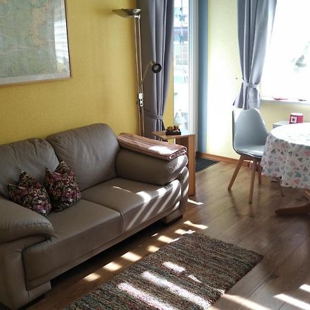 Haus Tertius - Strand- Und Hafennahe Ruhige Ferienwohnung Büsum Buitenkant foto