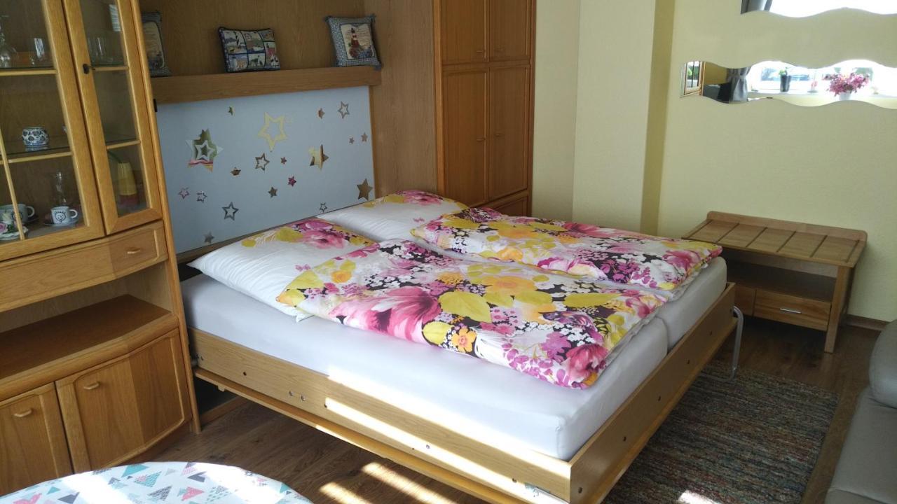 Haus Tertius - Strand- Und Hafennahe Ruhige Ferienwohnung Büsum Buitenkant foto