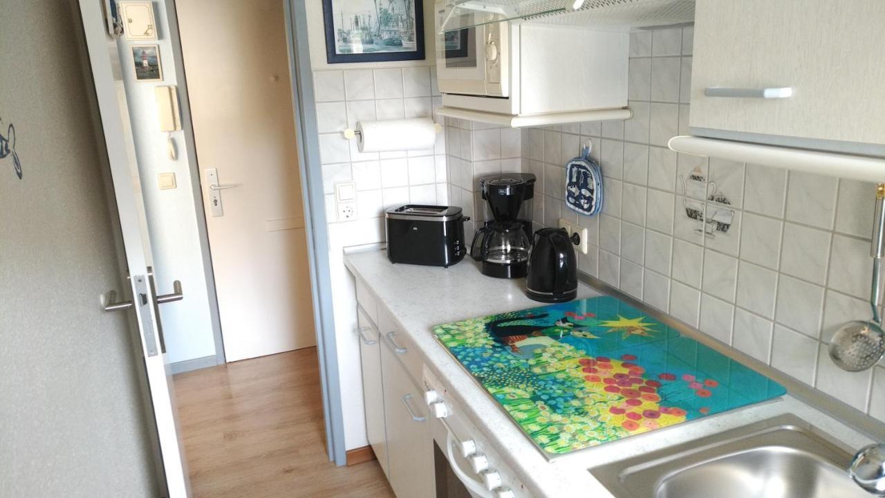 Haus Tertius - Strand- Und Hafennahe Ruhige Ferienwohnung Büsum Buitenkant foto