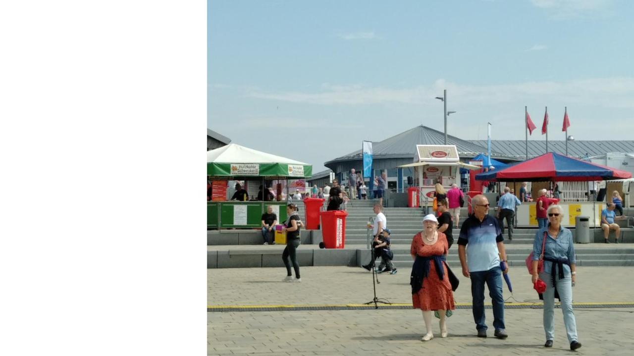 Haus Tertius - Strand- Und Hafennahe Ruhige Ferienwohnung Büsum Buitenkant foto