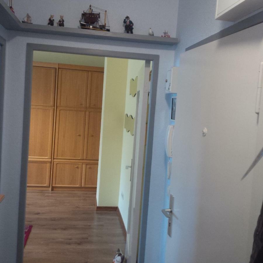 Haus Tertius - Strand- Und Hafennahe Ruhige Ferienwohnung Büsum Buitenkant foto